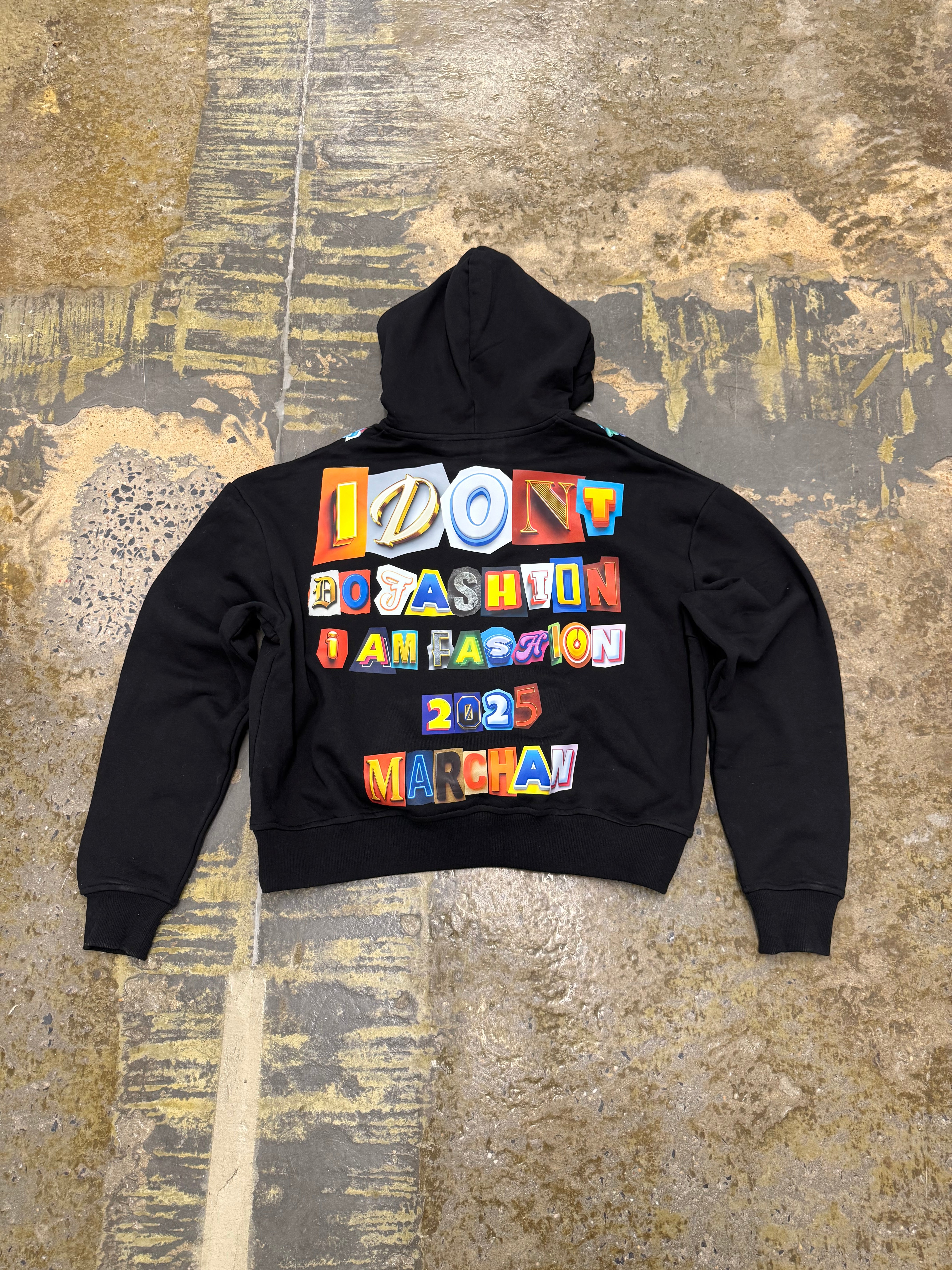 "I AM FASHION" HOODIE - BLK