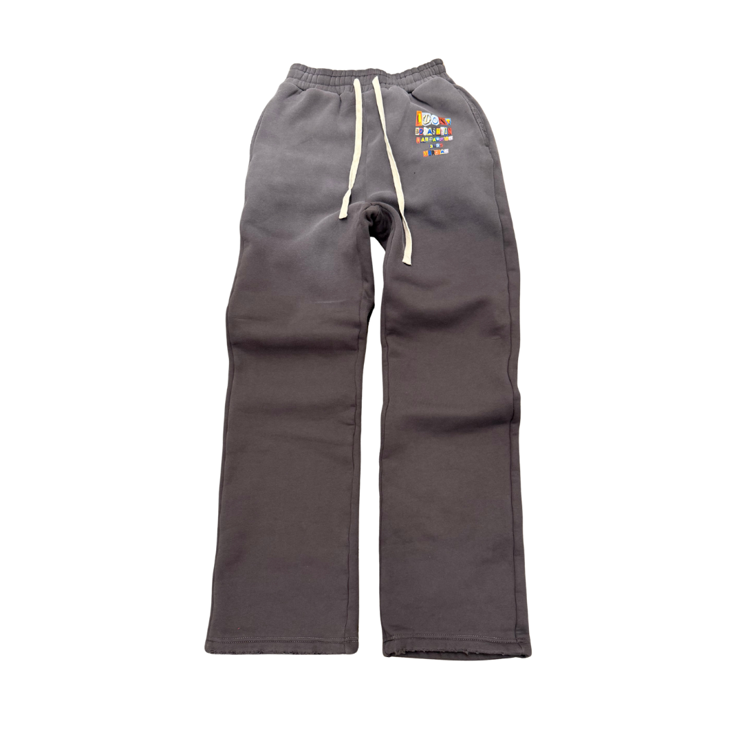"I AM FASHION" SWEATPANTS - GRAY